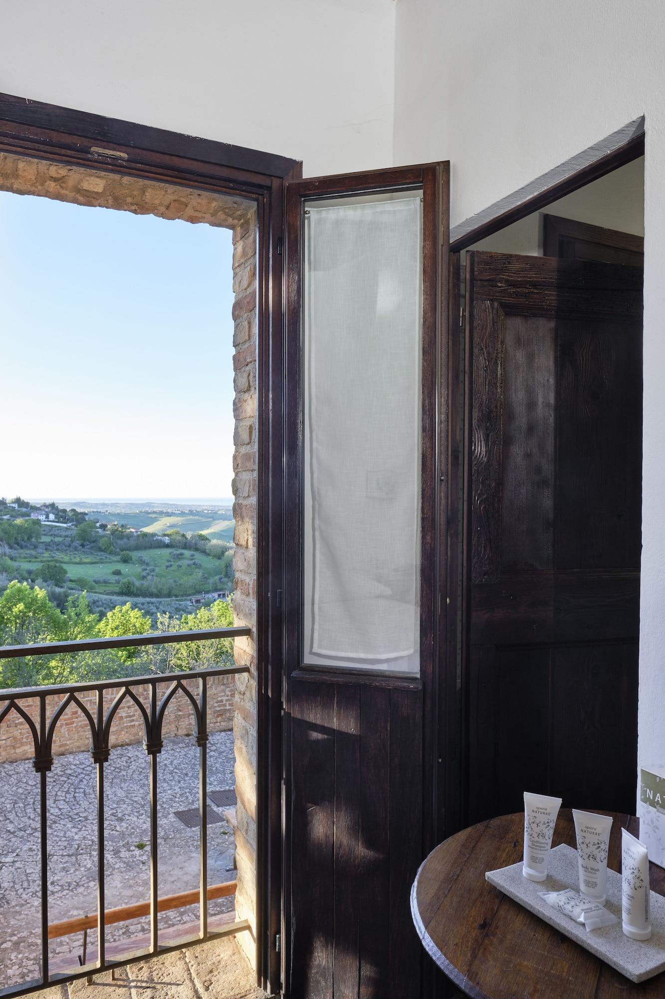 Castello Di Montegridolfo Spa Resort Dış mekan fotoğraf